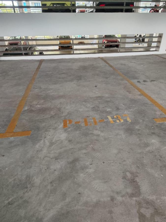 Putra 1 Pool Homestay Bandar Seri Putra Kampong Sungai Buah Экстерьер фото
